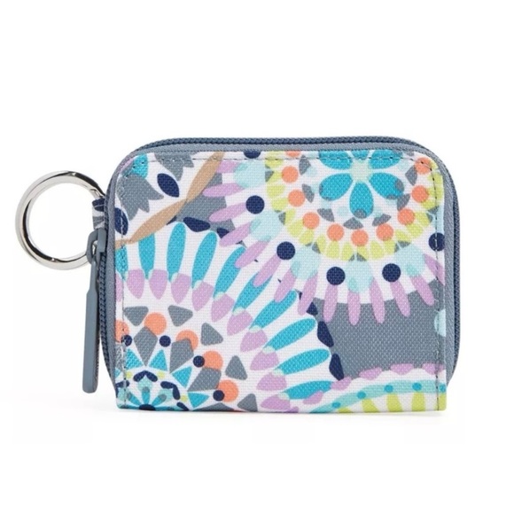 Vera Bradley RFID Petite Zip-Around Wallet with Key Ring in Reactive - NWT - Picture 1 of 2
